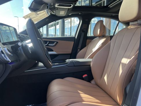 New 2026 Mercedes-Benz E 350 4MATIC Sedan image 11