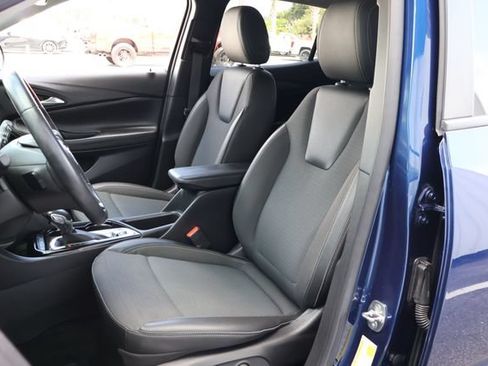 Used 2023 Buick Encore GX Preferred w/ Cold Weather Comfort Package FWD image 14