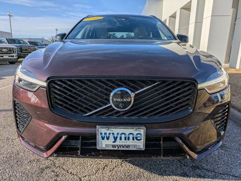 New 2026 Volvo XC60 B5 Plus w/ Climate Package image 9