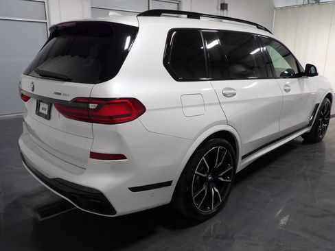 Used 2021 BMW X7 xDrive40i w/ M Sport Package AWD/4WD image 7