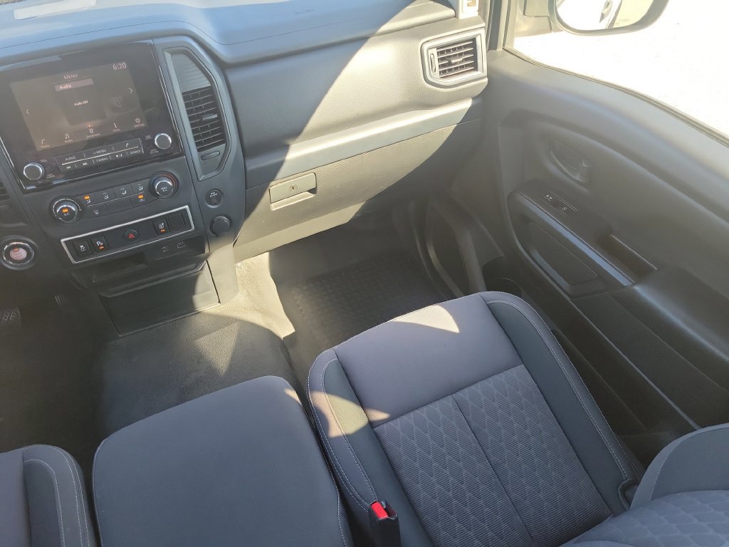 Used 2022 Nissan Titan S RWD image 20