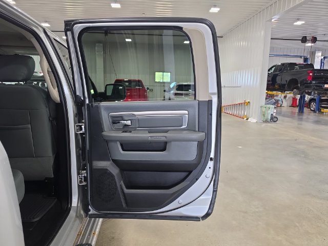 Used 2017 RAM 1500 Big Horn AWD/4WD image 28