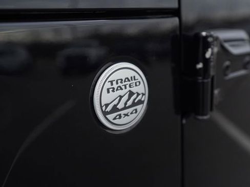 Used 2019 Jeep Wrangler Unlimited Sport S image 37