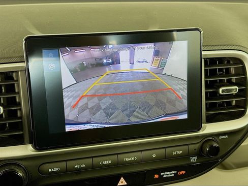 Certified 2023 Hyundai Venue SEL w/ Cargo Package image 16