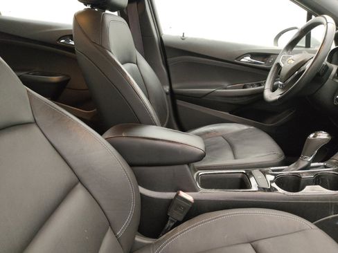Used 2017 Chevrolet Cruze Premier w/ RS Package image 21