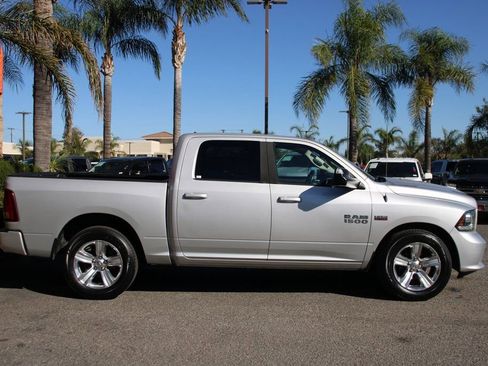 Used 2014 RAM 1500 Sport RWD image 10