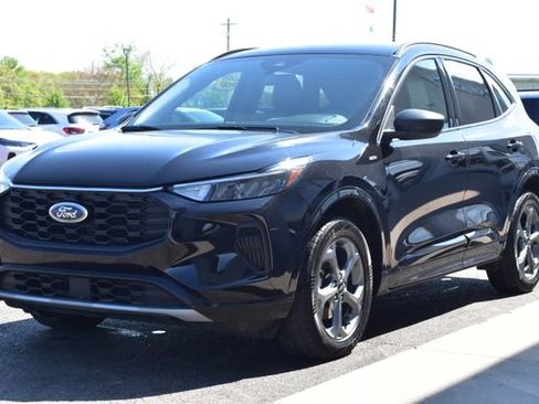 Used 2023 Ford Escape ST-Line AWD/4WD image 13