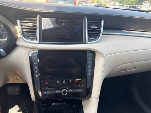 Used 2020 INFINITI QX50 Luxe AWD/4WD image 9