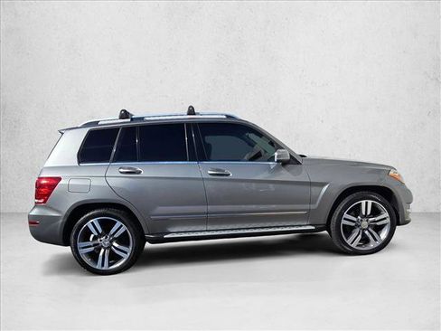 Used 2015 Mercedes-Benz GLK 350 4MATIC image 3