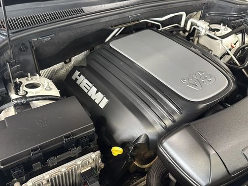 Used 2014 Dodge Durango R/T w/ Technology Group AWD/4WD image 59
