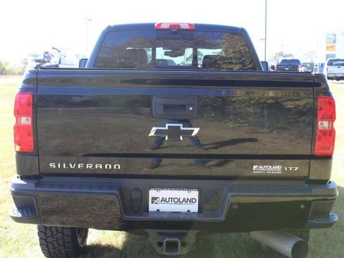 Used 2017 Chevrolet Silverado 2500 LTZ w/ Duramax Plus Package image 6
