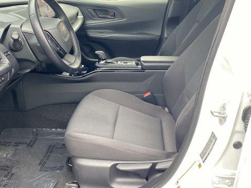 Used 2024 Toyota Prius LE image 13