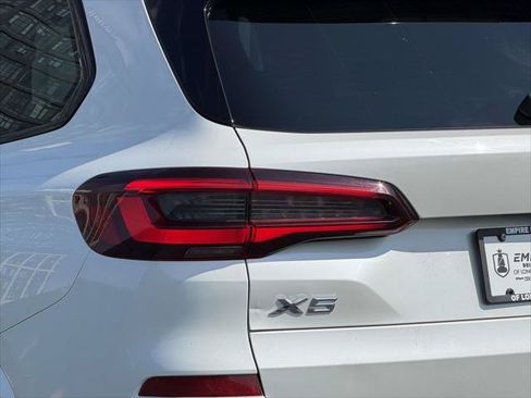 Used 2020 BMW X5 xDrive40i w/ M Sport Package AWD/4WD image 13