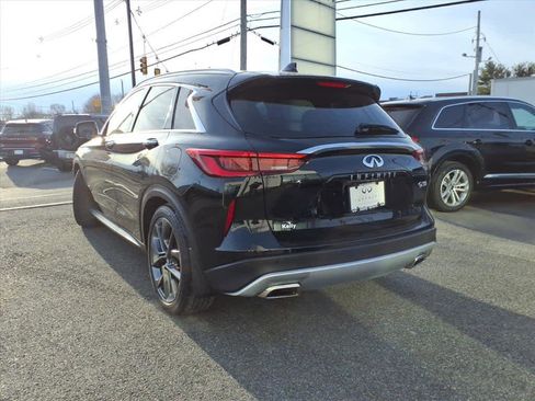 Certified 2019 INFINITI QX50 Essential w/ Sensory Package image 6