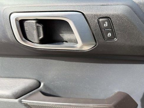 Used 2025 Ford Bronco Badlands w/ Sasquatch Package image 8