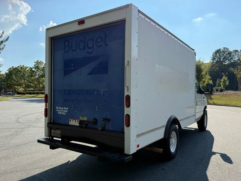 Used 2015 Ford E-350 and Econoline 350 Super Duty image 4