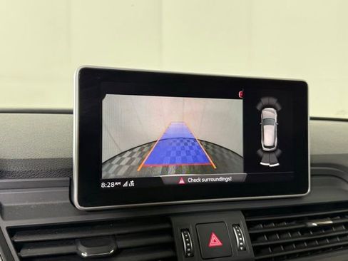 Used 2018 Audi Q5 2.0T Premium Plus w/ Premium Plus Package image 19