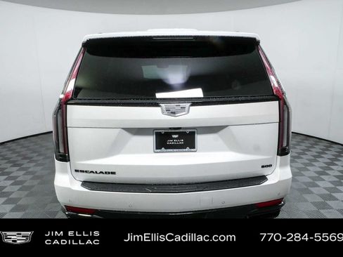 Used 2024 Cadillac Escalade Sport w/ LPO, ONYX Package AWD/4WD image 29