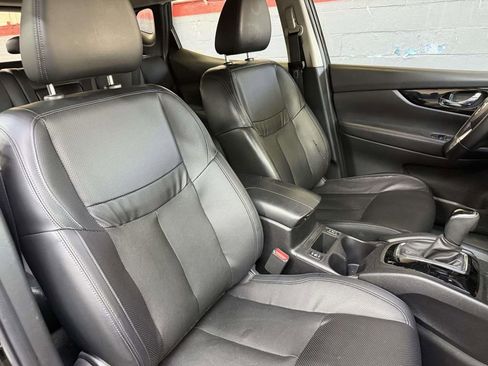 Used 2022 Nissan Rogue Sport SL AWD/4WD image 30