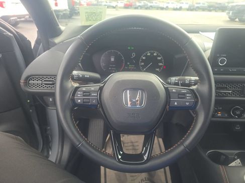 Used 2025 Honda HR-V Sport image 14