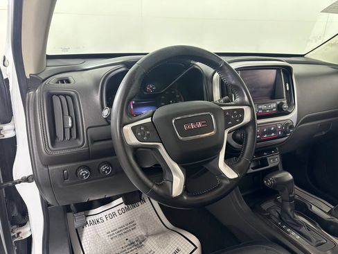 Used 2015 GMC Canyon SLT AWD/4WD image 15