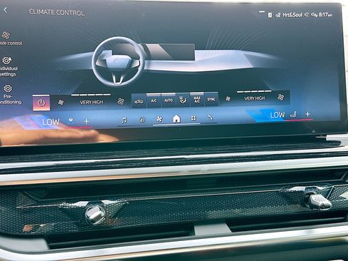 New 2026 BMW X5 sDrive40i w/ M Sport Package RWD image 12
