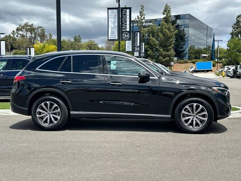 Certified 2026 Mercedes-Benz GLC 300 4MATIC image 2
