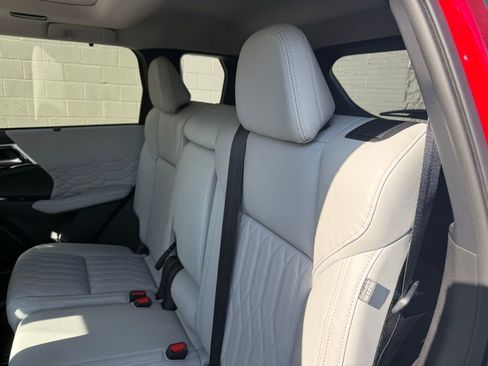 New 2026 Mitsubishi Outlander SEL AWD/4WD image 25