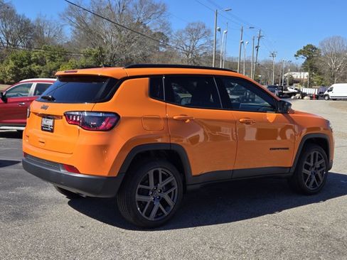 New 2026 Jeep Compass Latitude AWD/4WD image 14