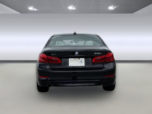 Used 2019 BMW 530i xDrive w/ Premium Package AWD/4WD image 9