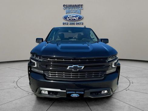 Used 2022 Chevrolet Silverado 1500 RST w/ Z71 Off-Road Package image 2