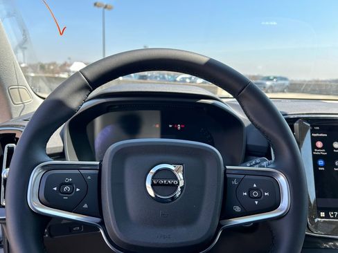 New 2026 Volvo XC40 B5 Ultra w/ Climate Package AWD/4WD image 12