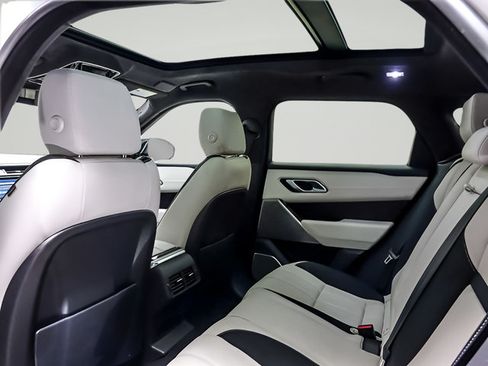 Used 2023 Land Rover Range Rover Velar HST AWD/4WD image 12
