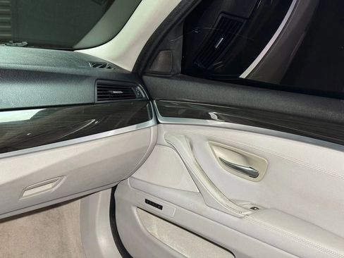 Used 2011 BMW 535i Sedan image 16