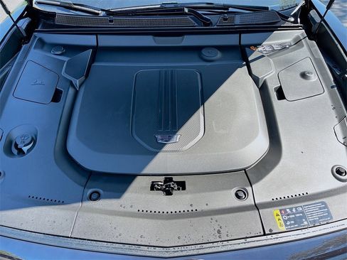 New 2026 Cadillac Lyriq V w/ LPO, Floor Liner Package image 31