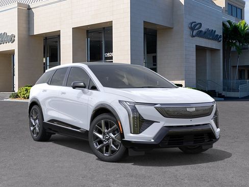 New 2027 Cadillac Optiq Luxury RWD image 7