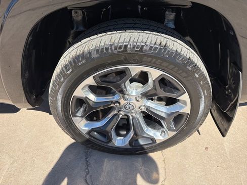 Certified 2023 RAM 1500 Limited AWD/4WD image 10