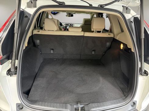Used 2020 Honda CR-V Touring image 38