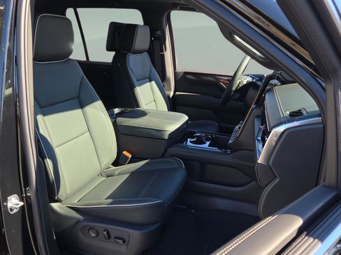New 2026 GMC Yukon Elevation w/ Elevation Premium Package image 23