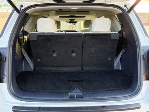 Used 2024 Hyundai Palisade Limited image 12