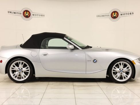 Used 2008 BMW Z4 3.0i RWD image 36