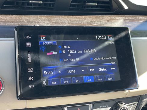 Used 2018 Honda Clarity Plug-In Hybrid image 6