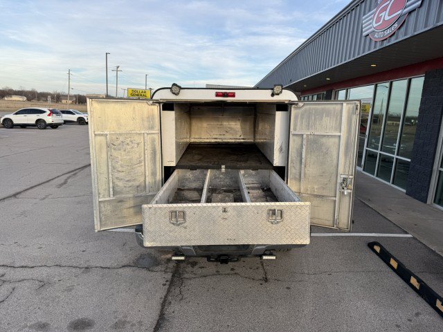 Used 2017 Ford F250 XL w/ Power Equipment Group AWD/4WD image 6