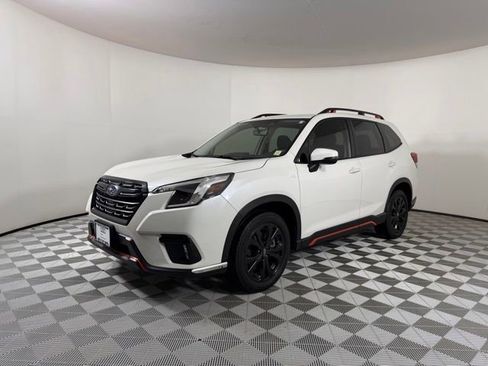Used 2024 Subaru Forester Sport AWD/4WD image 3
