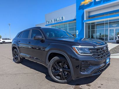 Used 2025 Volkswagen Atlas Cross Sport SEL R-Line