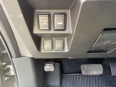 Used 2024 Nissan Frontier PRO-4X w/ Off-Road Protection Package AWD/4WD image 6