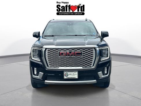 Used 2024 GMC Yukon XL Denali AWD/4WD image 8
