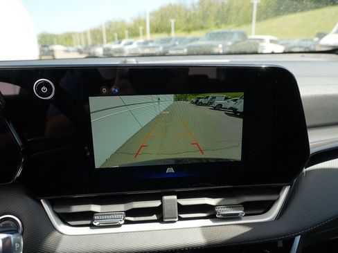 Used 2025 Chevrolet Equinox LT AWD/4WD image 21