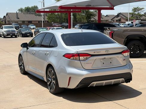 Used 2022 Toyota Corolla SE FWD image 5