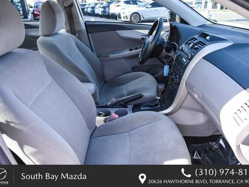 Used 2012 Toyota Corolla L image 12